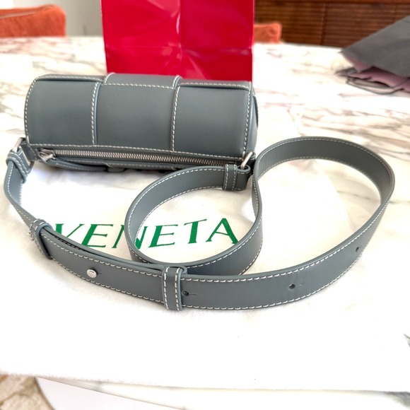 Bottega Veneta Other - Bottega Veneta Cassette Duffle Leather Crossbody 741561 Intrecciato Blue Grey